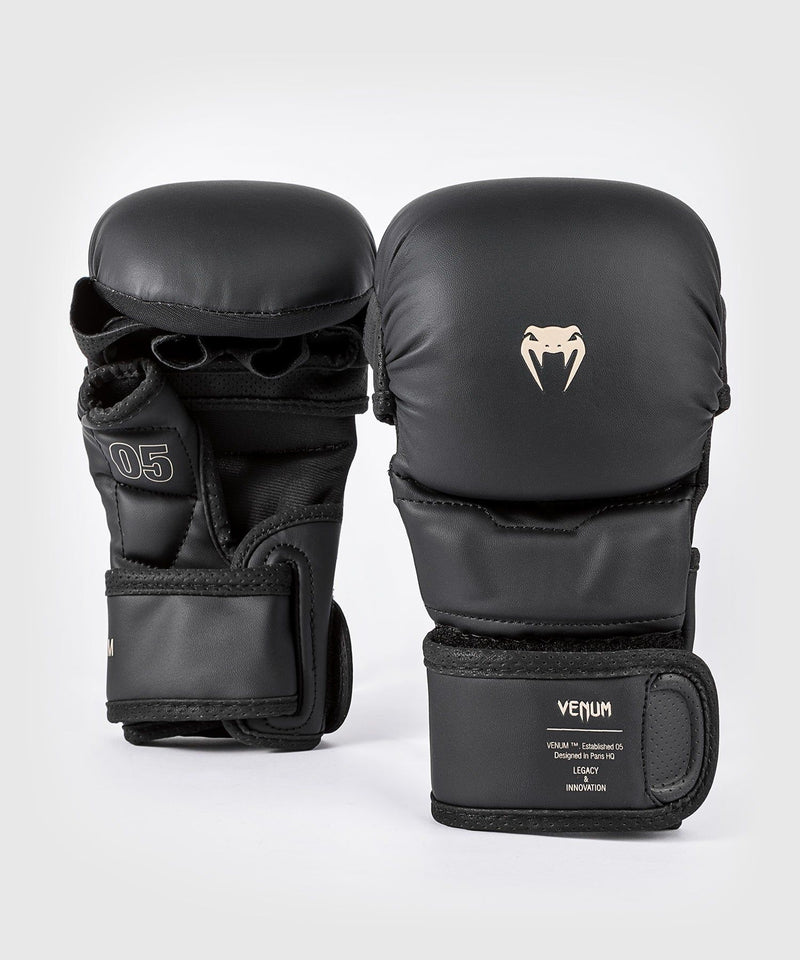 MMA Sparring Handskar - Venum - 'Impact Evo' - Svart