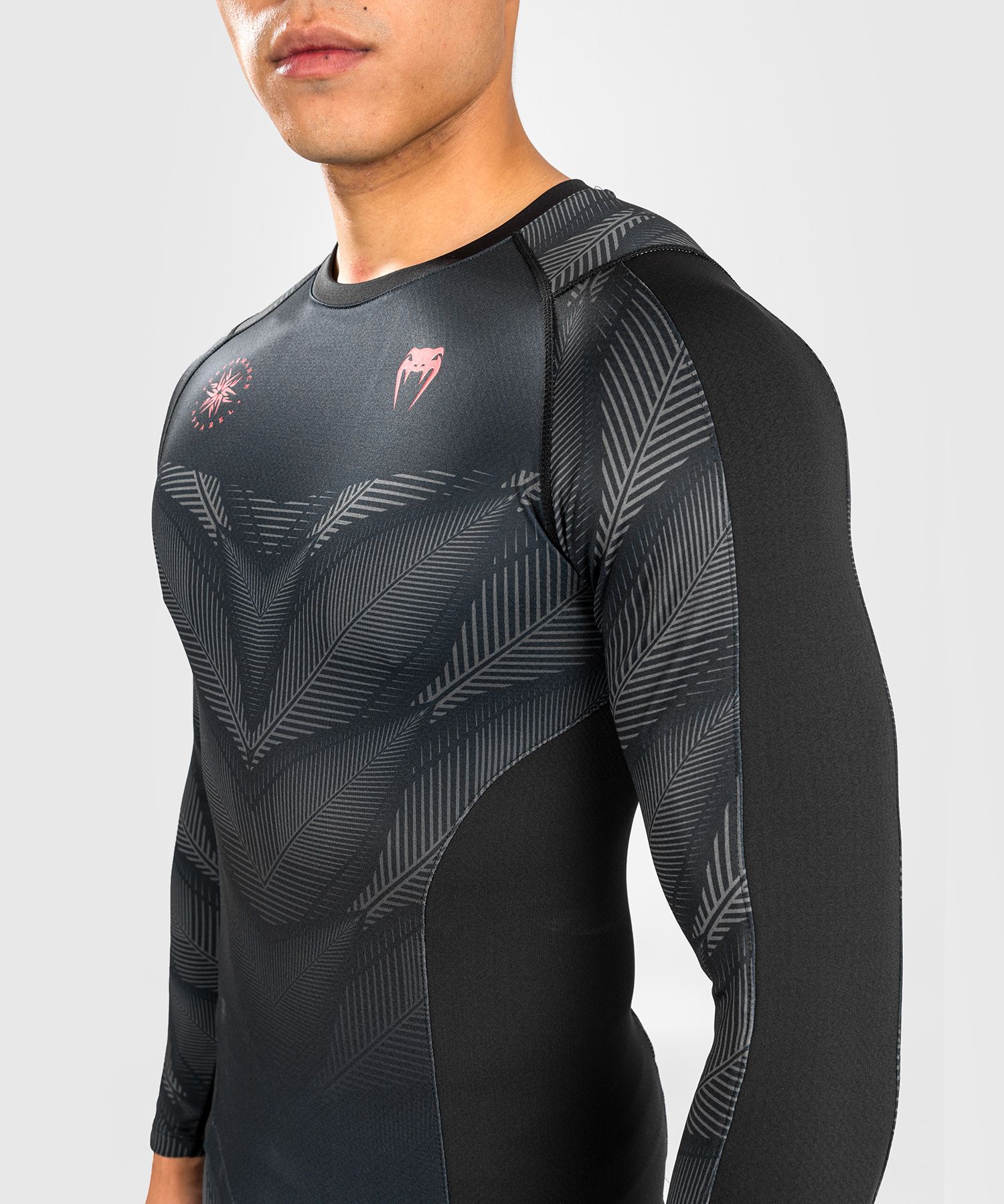 Rash Guard Long Sleeves 'Phantom' - Venum - Svart-Röd