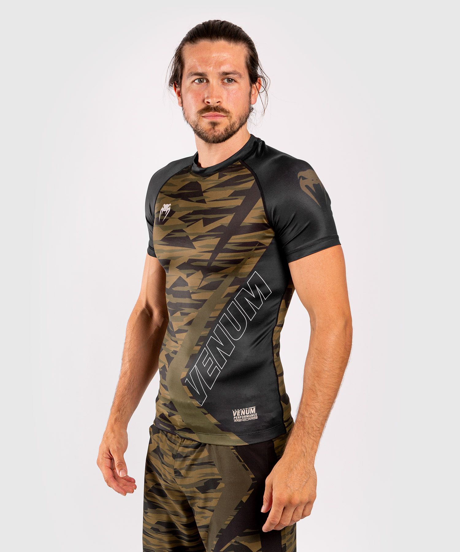 Rash Guard - Venum - 'Contender 5.0' - Khaki Camo - Kortärmad
