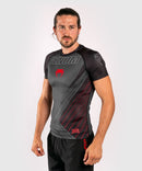 Rash Guard - Venum - 'Contender 5.0' - Svart-Röd - Kortärmad