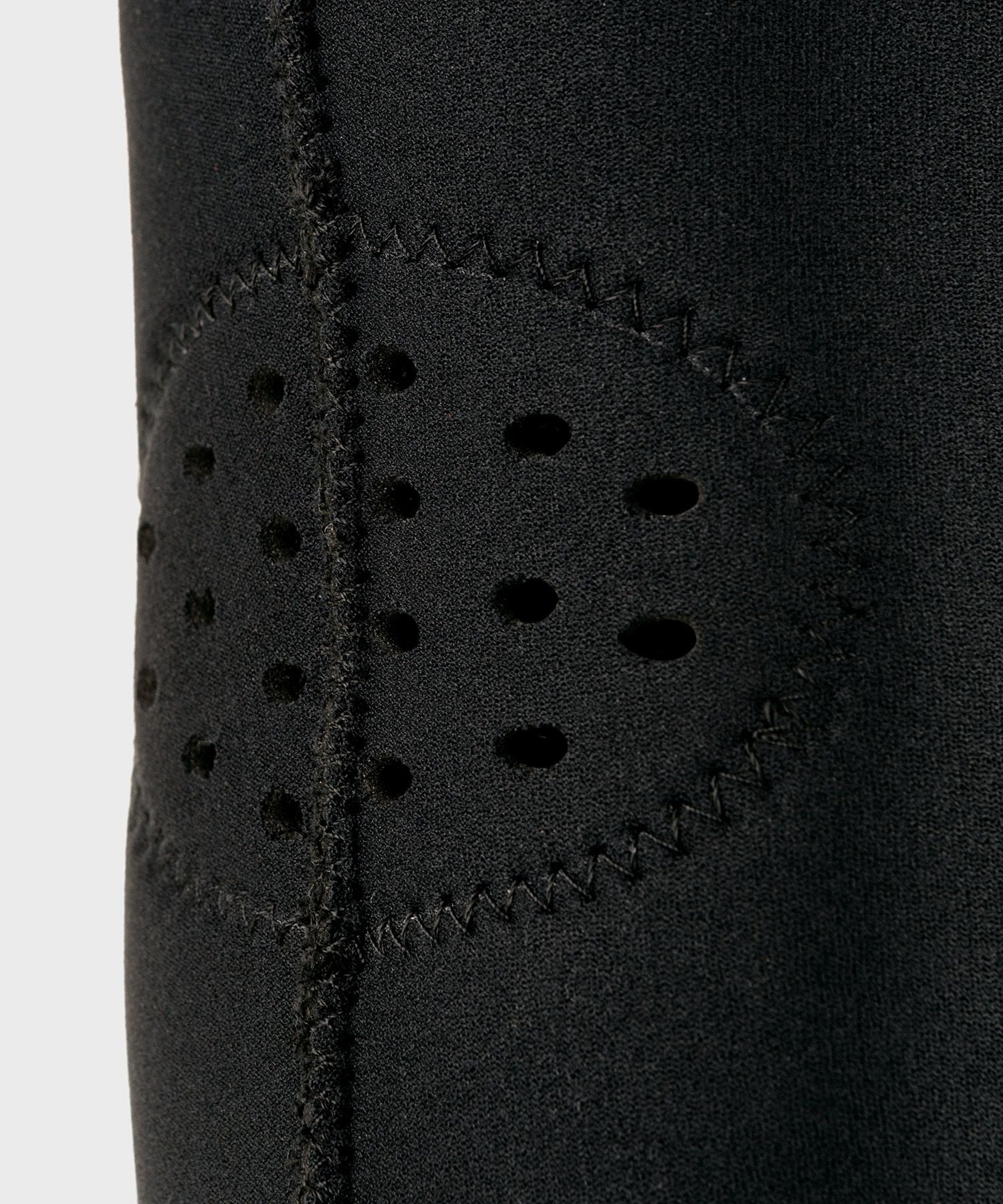 Knee Pad - Venum - Kontact Gel - Black/Gold