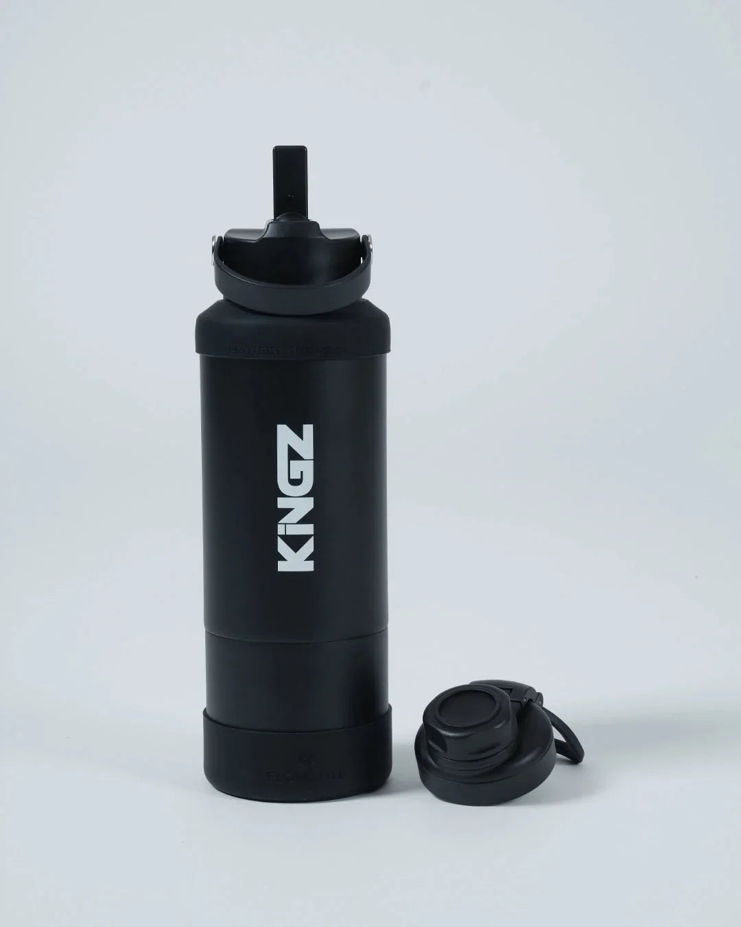 Vattenflaska - Kingz - Hydrate Bottle 828 ml - Svart