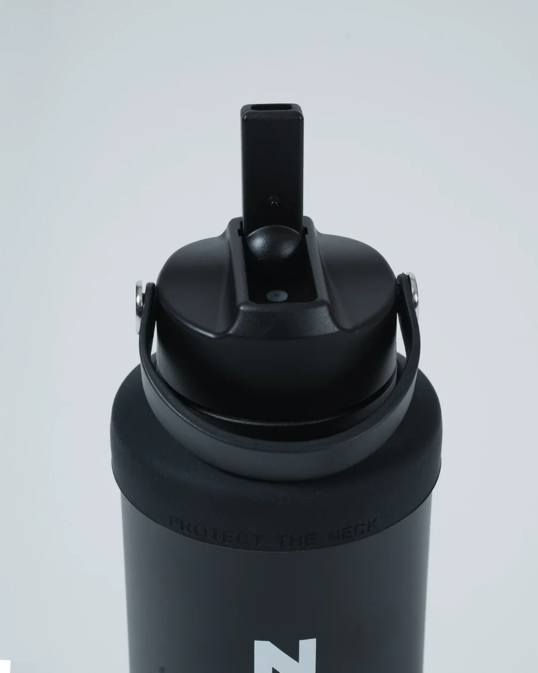Vattenflaska - Kingz - Hydrate Bottle 828 ml - Svart