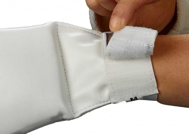 Ju Sports Karate Handske Pro Vit