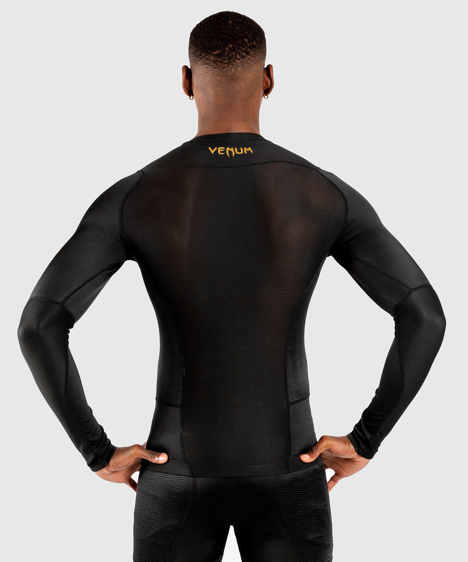 Rash Guard - Venum - 'G-Fit' - Långärmat - Svart-Guld