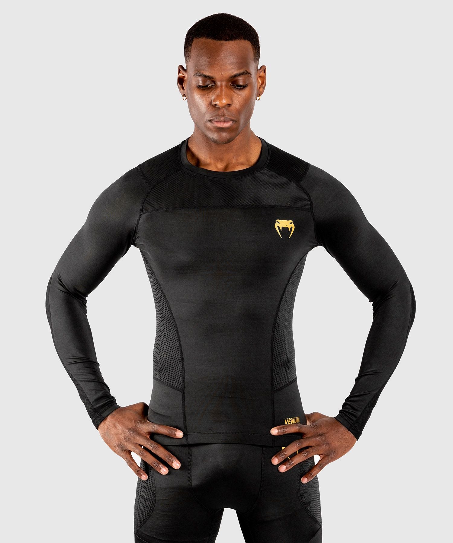 Rash Guard - Venum - 'G-Fit' - Långärmat - Svart-Guld