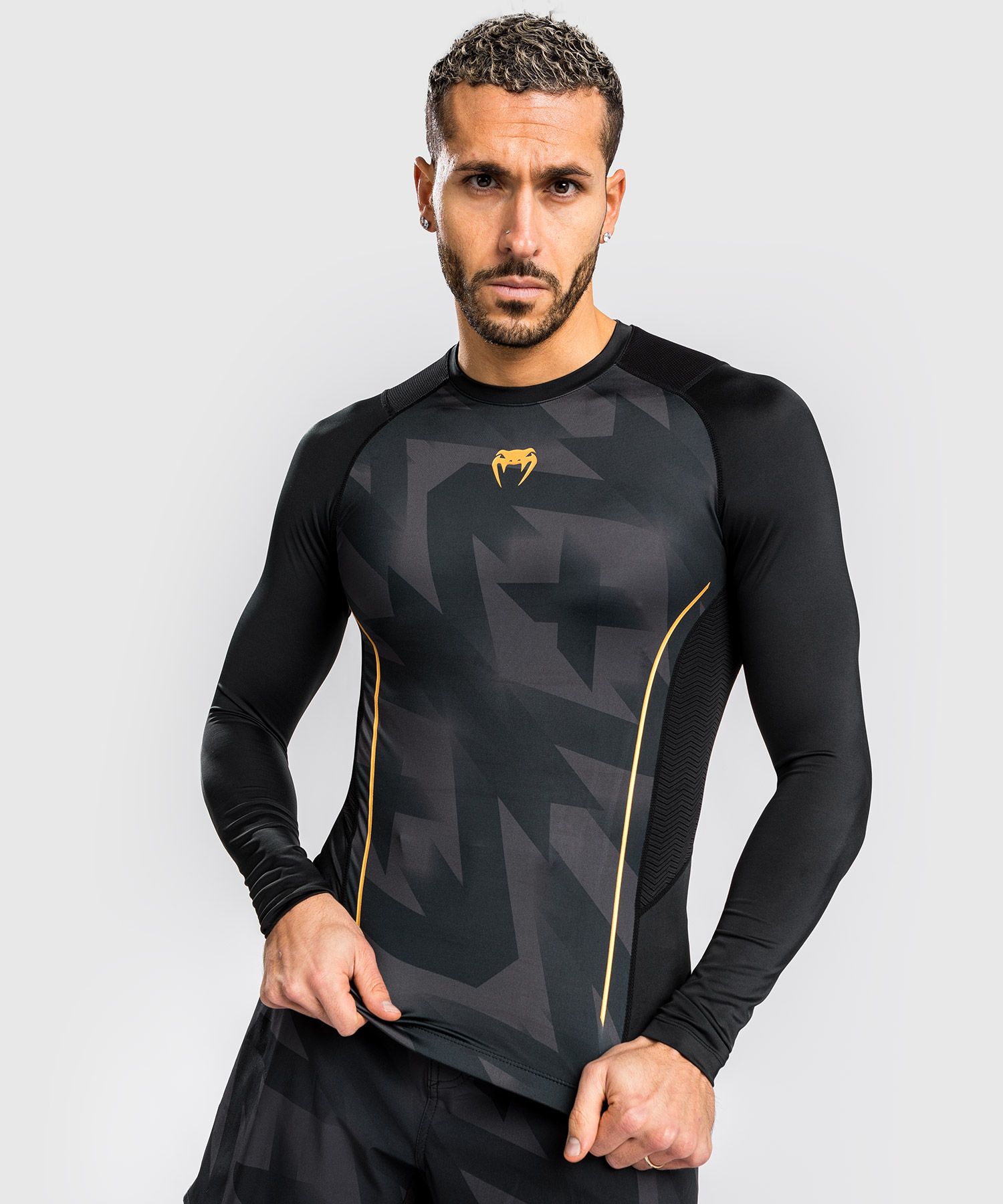 Rashguard - Venum - Razor - Långa ärmar - Svart/Guld