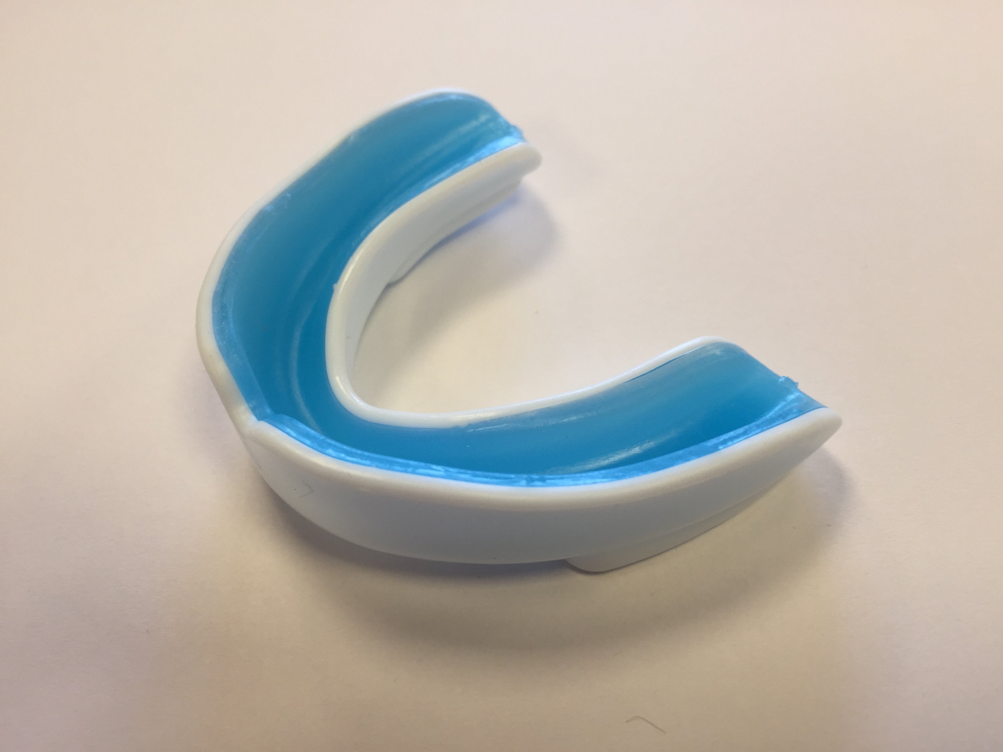 Munskydd - Kwon - 'Gel' - hvit/blå