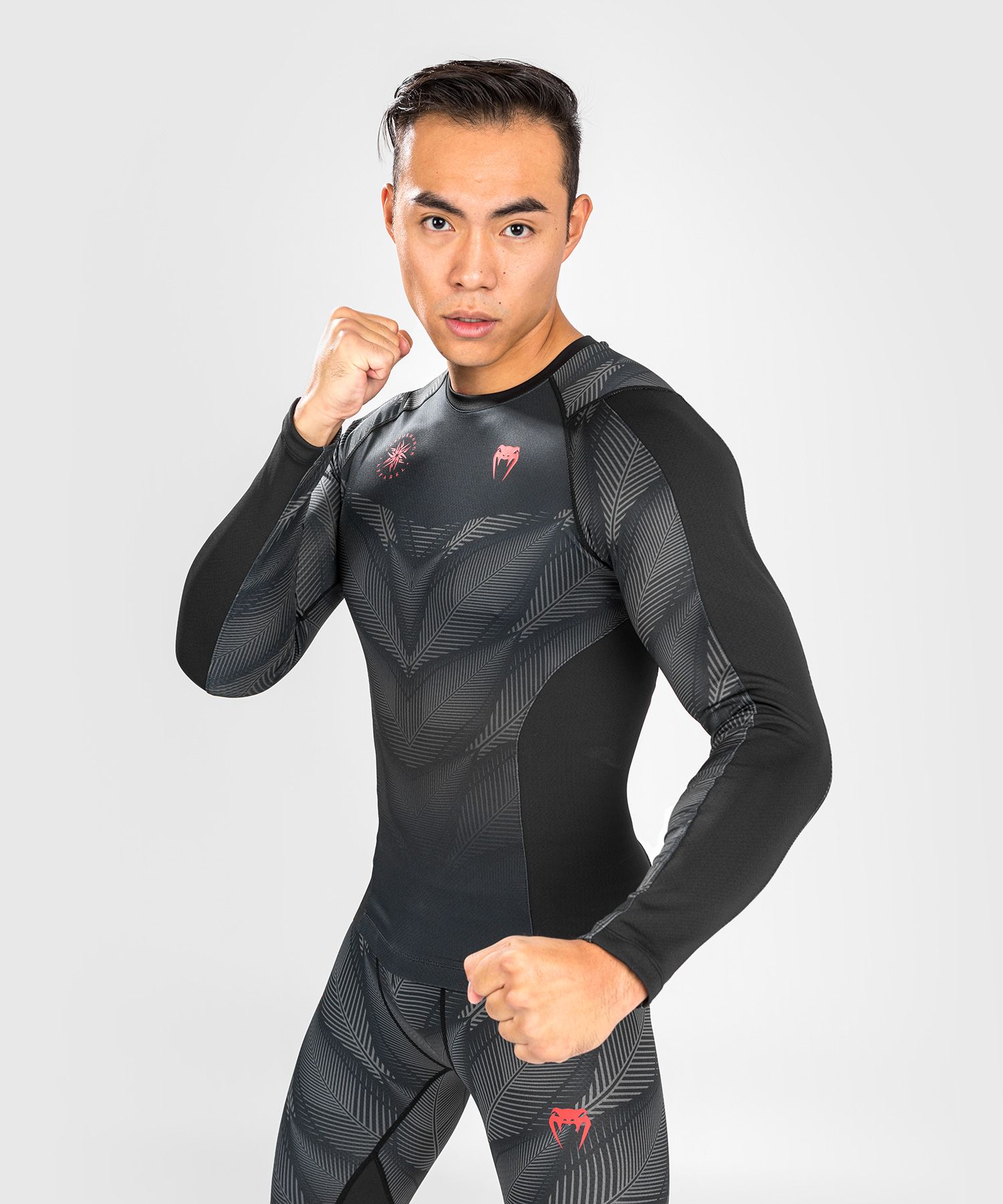 Rash Guard Long Sleeves 'Phantom' - Venum - Svart-Röd