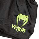 Muay Thai Shorts - Venum - 'Classic' - Svart-Neon Gul
