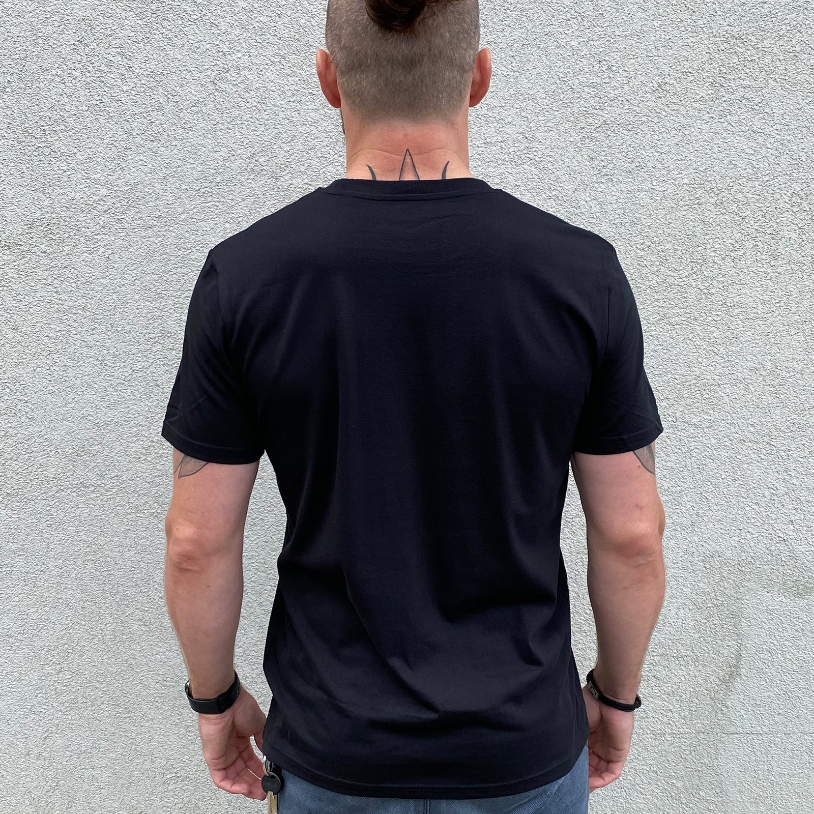 T-Shirt - Merch - 'Dalby' - Svart