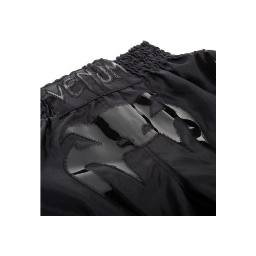 Muay Thai Shorts - Venum - 'Inferno' - Svart