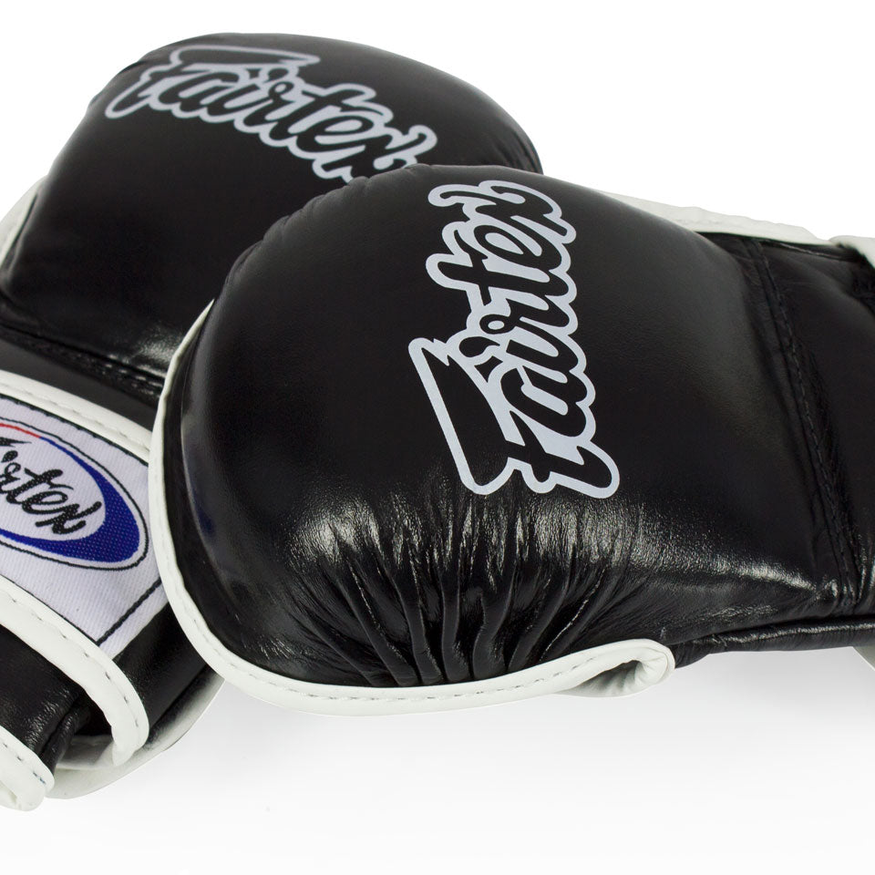 MMA Sparringhandskar - Fairtex - 'FGV15' - Svart