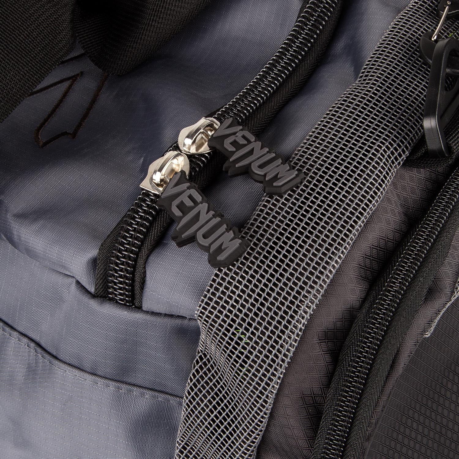 Väska - Venum - 'Trainer lite' - Grå