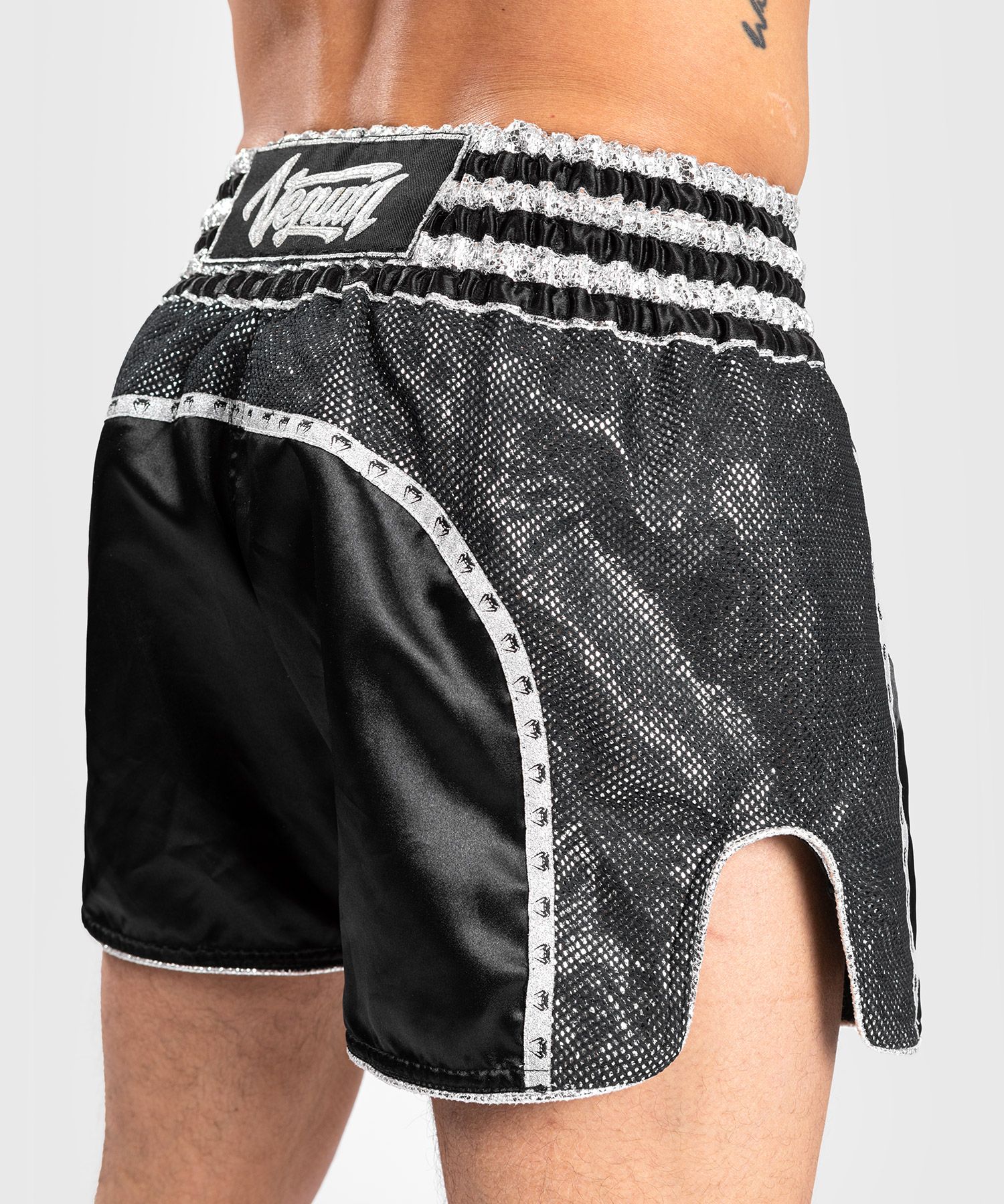 Muay Thai Shorts - Venum - 'Absolute 2.0' - Svart/Silver