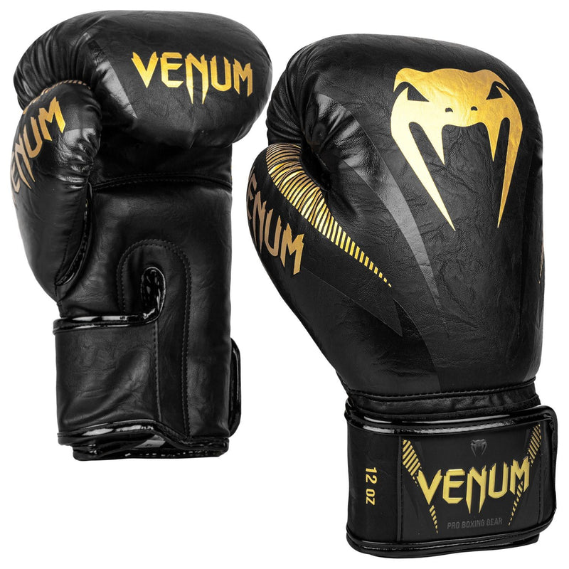 Boxing Gloves - Venum - 'Impact' - Svart