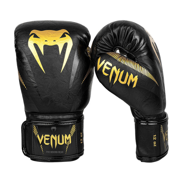 Boxing Gloves - Venum - 'Impact' - Svart