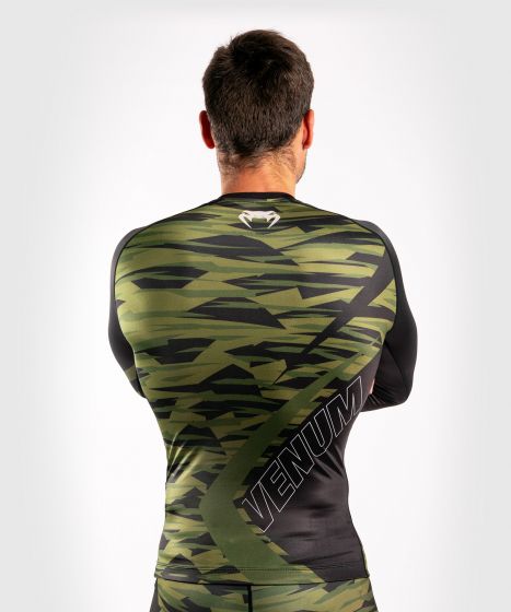 Rash Guard - Venum - 'Contender 5.0' - Khaki/Camouflage