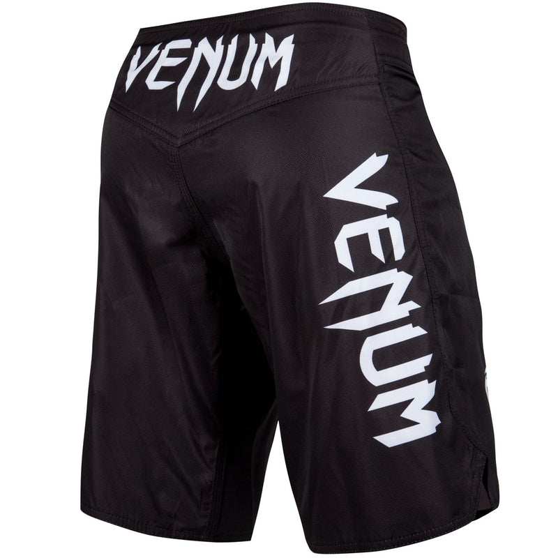 MMA Shorts - Venum - '3.0 Lightshorts' - Svart-Vit