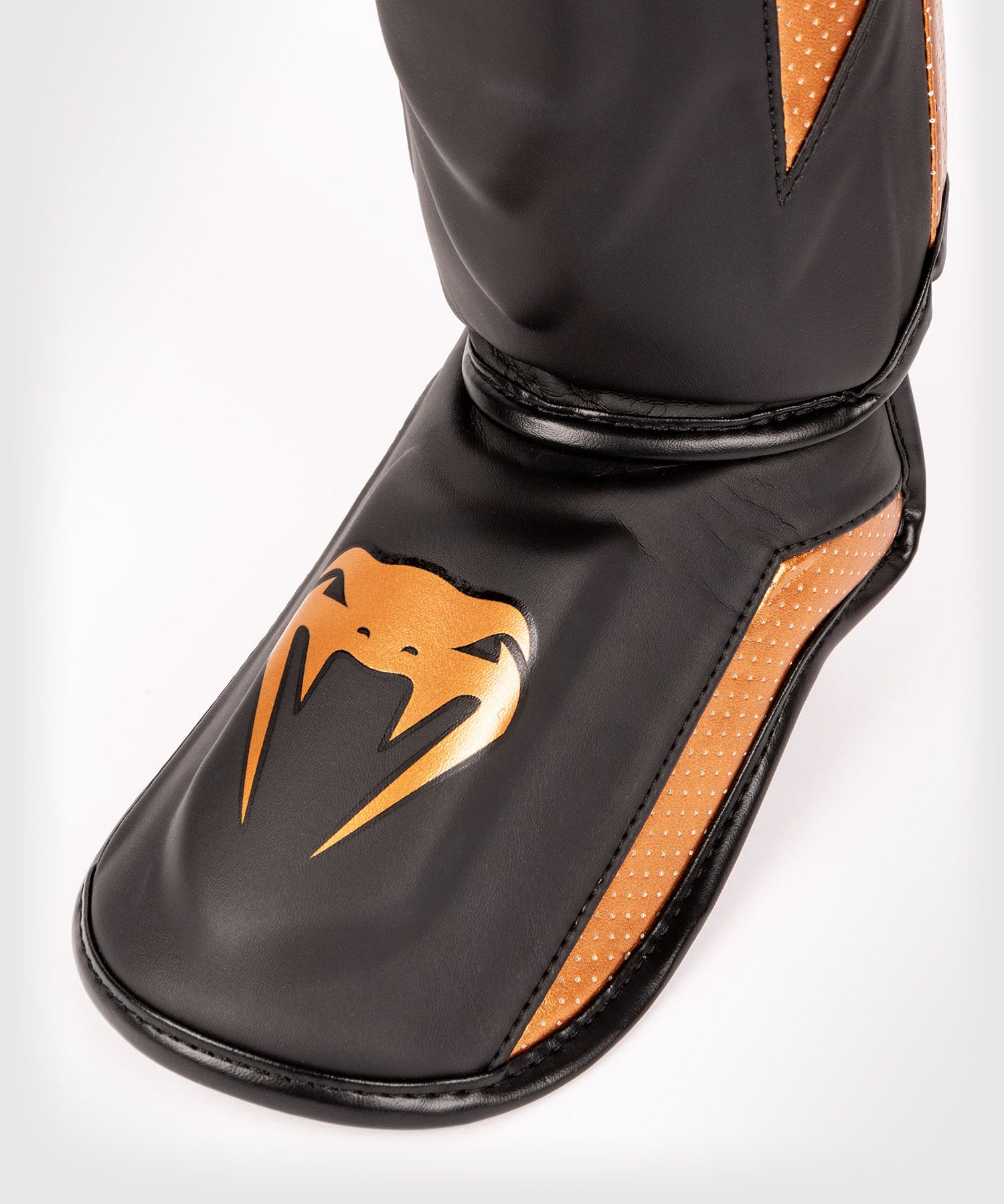 Shin Guard - Venum - 'Elite Evo' - Black/Bronze