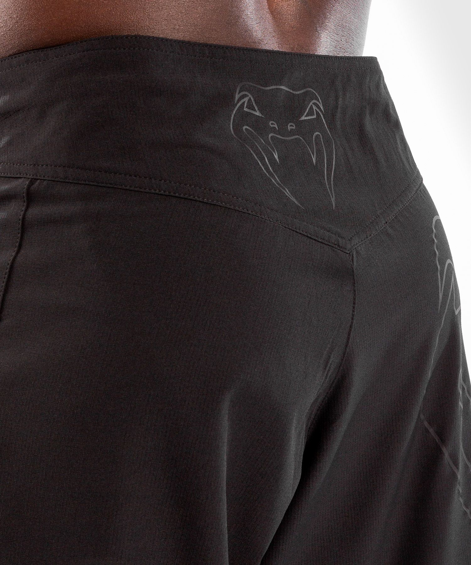 MMA Shorts - Venum - 'Light 4.0' - Black/Bronz